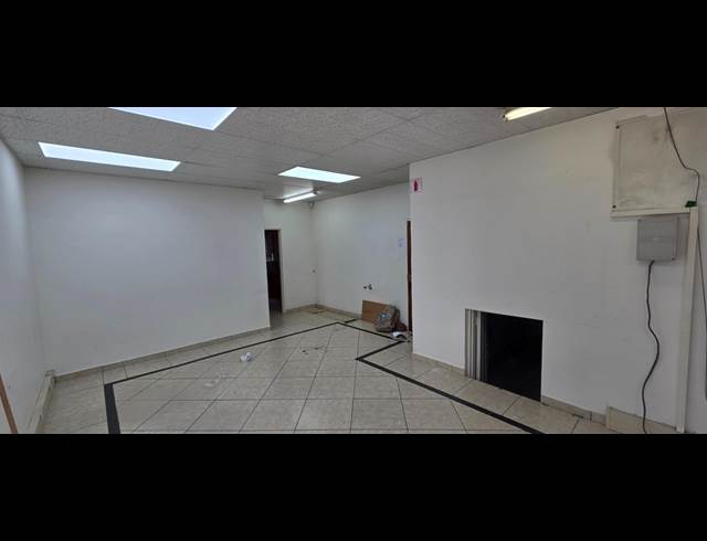 110M² OFFICE TO LET IN NELSPRUIT EXT 1