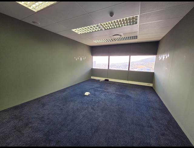 956M² OFFICE TO LET IN CAPE TOWN CITY CENTRE