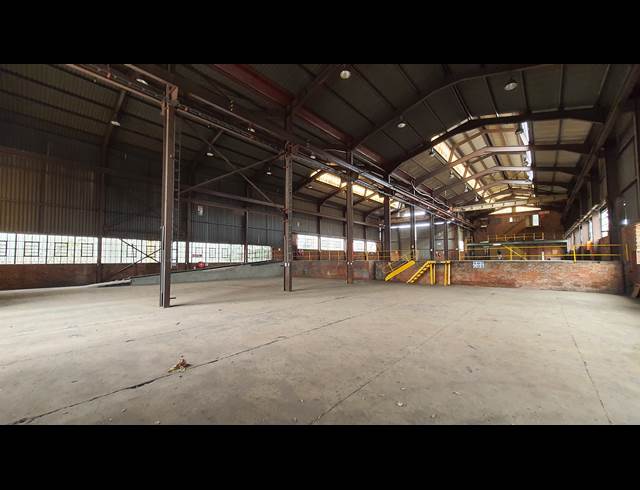 1,850M² WAREHOUSE TO LET IN CHLOORKOP