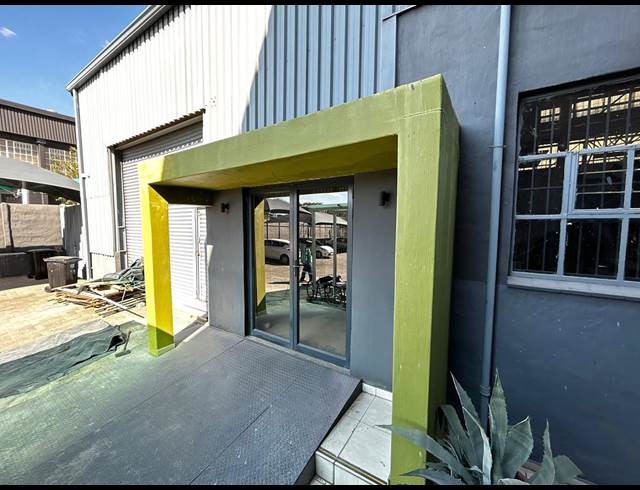 481M² WAREHOUSE TO LET IN KRAMERVILLE