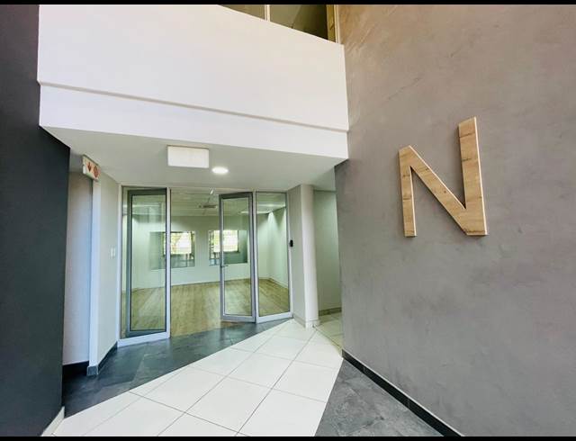 517M² OFFICE TO LET IN RANDJESPARK