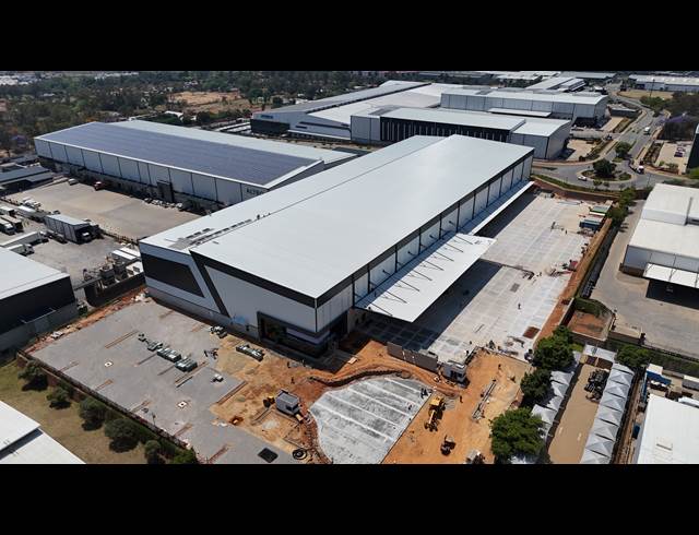 12,674M² WAREHOUSE TO LET IN LINBRO PARK