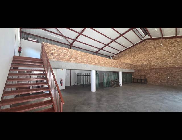 346M² WAREHOUSE TO LET IN RIVERSIDE PARK