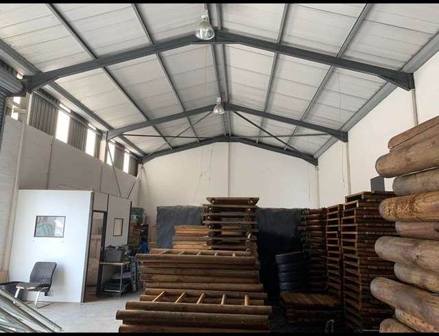 315M² WAREHOUSE RENTED IN CAPRICORN