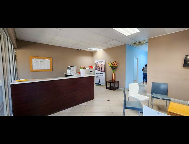 330M² OFFICE TO LET IN ISANDO