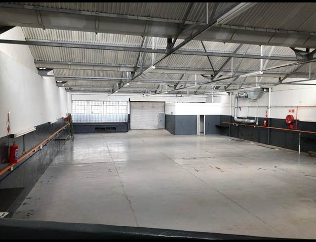 420M² WAREHOUSE TO LET IN KRUGERSDORP CENTRAL