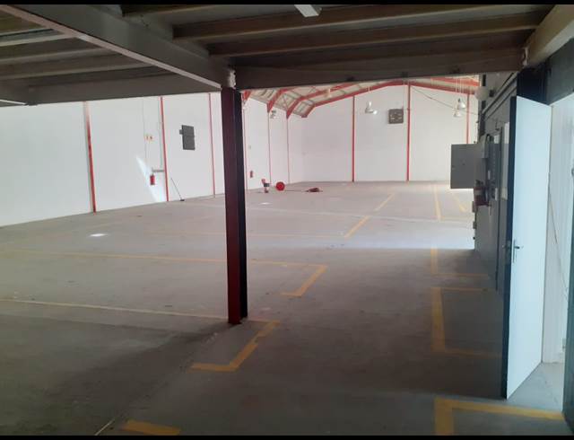 857M² WAREHOUSE TO LET IN KILLARNEY GARDENS