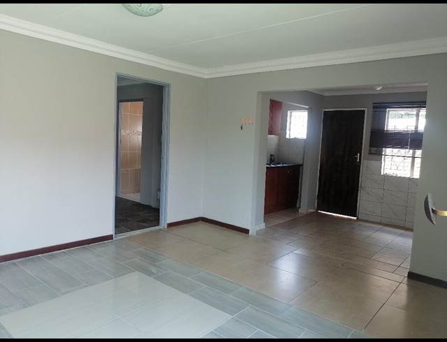 1 bed property to rent in WINCHESTER HILLS