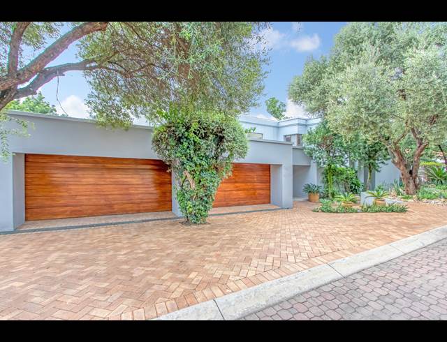 4 BEDROOM HOUSE TO LET IN DAINFERN GOLF ESTATE