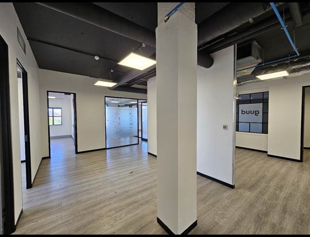 270M² OFFICE TO LET IN CENTURY CITY
