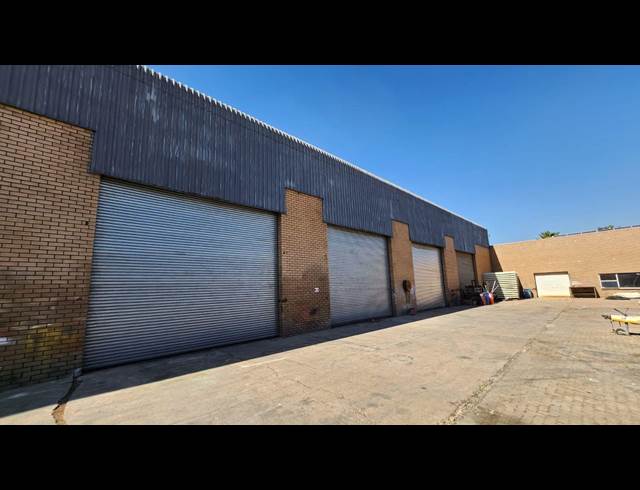 300M² WAREHOUSE TO LET IN ONDERSTEPOORT