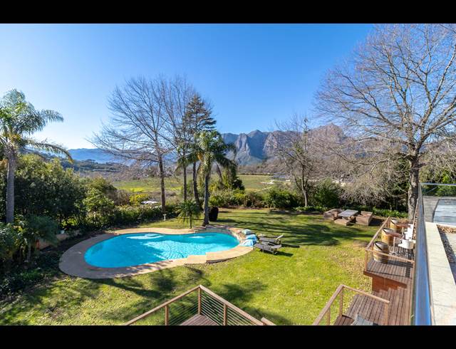 4 BEDROOM HOUSE TO LET IN STELLENBOSCH FARMS
