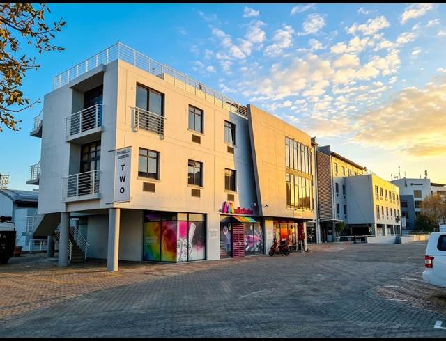 1,067M² OFFICE TO LET IN TYGER VALLEY