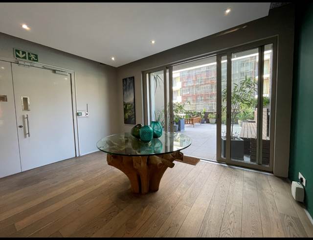 190M² OFFICE TO LET IN DE WATERKANT