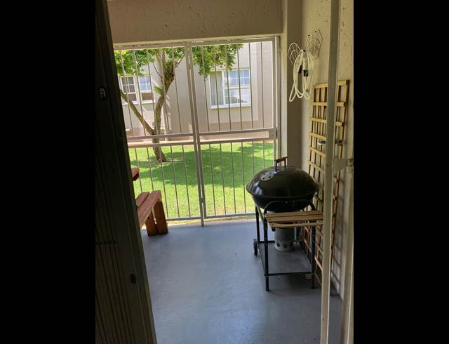 2 Bedroom townhouse in Meyersdal