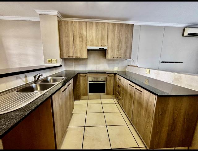 2 BEDROOM APARTMENT TO LET IN SANDTON CENTRAL