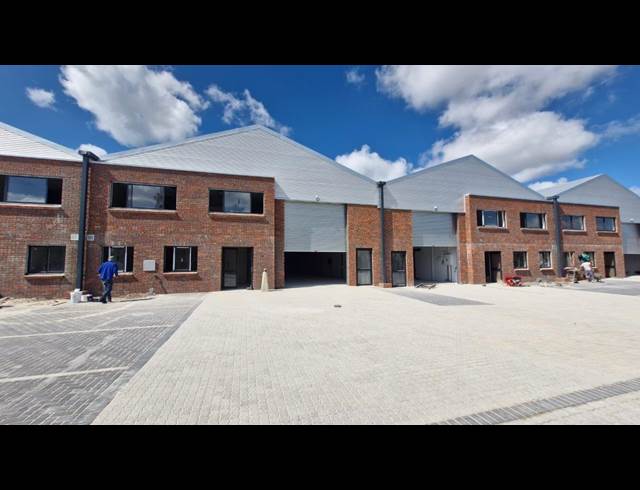 515M² WAREHOUSE TO LET IN KILLARNEY GARDENS