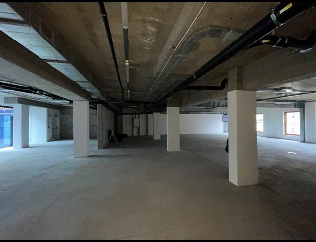 368M² OFFICE TO LET IN DE WATERKANT