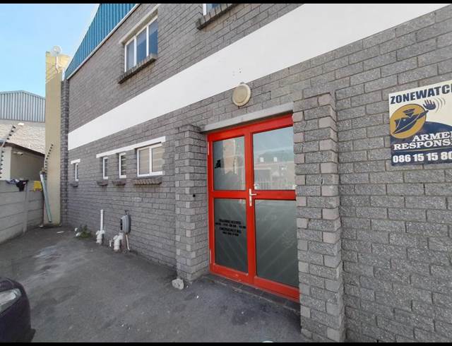 285M² FACTORY RENTED IN STIKLAND INDUSTRIAL