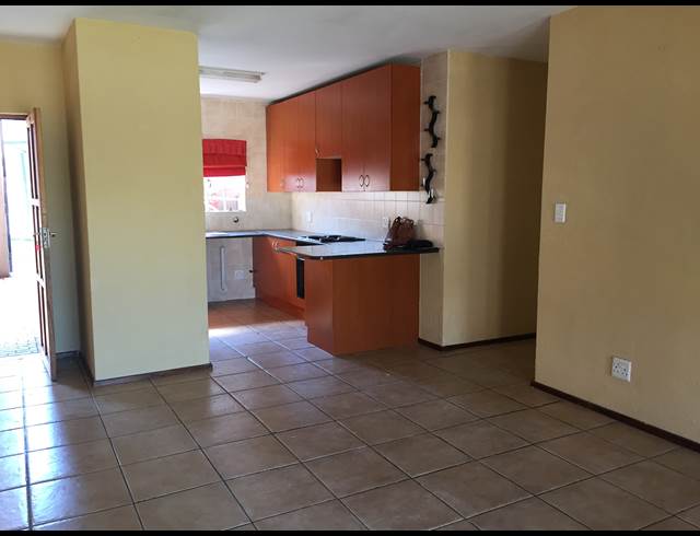 3 bed property to rent in KIMBULT AH