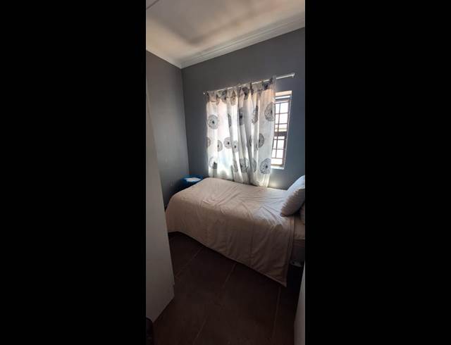 2 BEDROOM PROPERTY TO RENT IN GOODWOOD CENTRAL