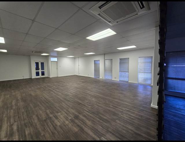 3,170M² WAREHOUSE TO LET IN BRACKENFELL INDUSTRIAL