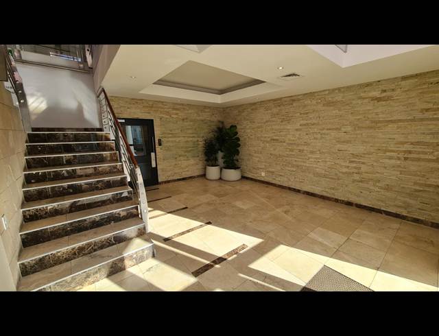 244M² OFFICE TO LET IN WESTLAKE