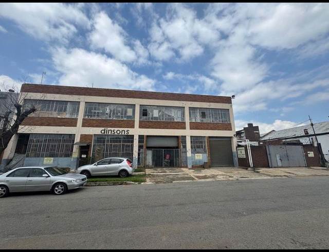 1,850M² WAREHOUSE TO LET IN BOOYSENS RESERVE