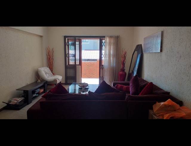 2 bed property to rent in PAULSHOF