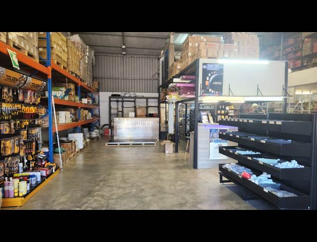 494M² WAREHOUSE TO LET IN UMHLANGA RIDGE