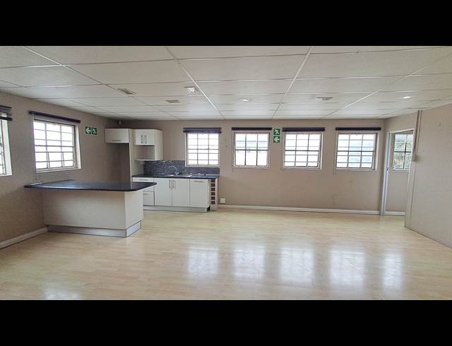 105M² OFFICE TO LET IN BEREA