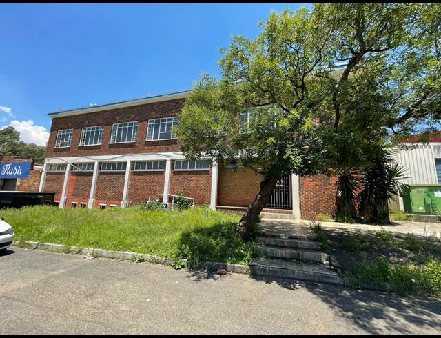 1,500M² WAREHOUSE TO LET IN BOOYSENS RESERVE