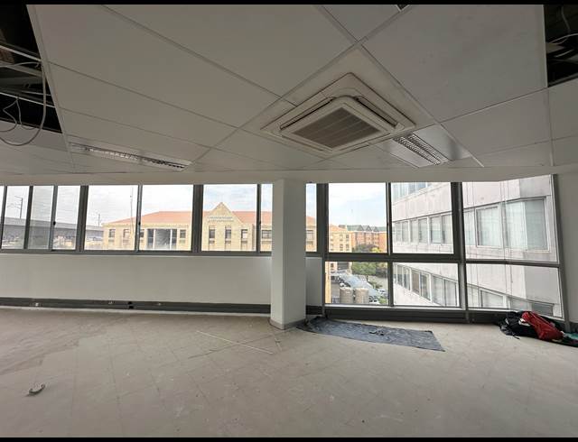 318.70M² OFFICE TO LET IN CENTURION CENTRAL