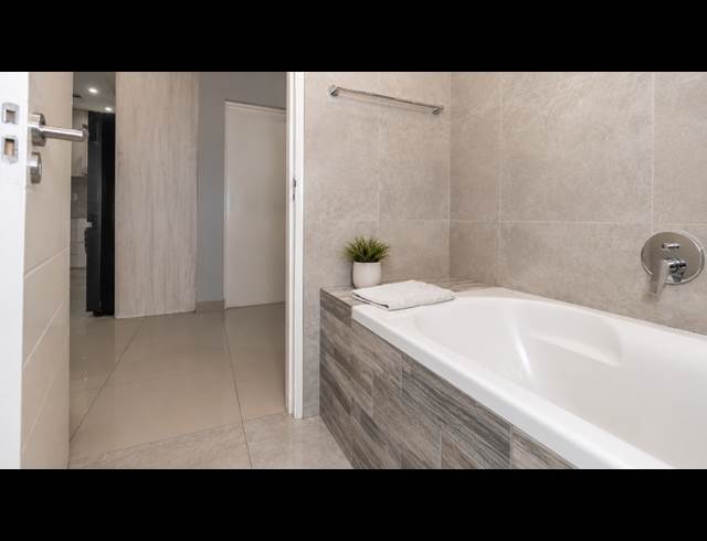 3 BEDROOM HOUSE TO LET IN PARKLANDS