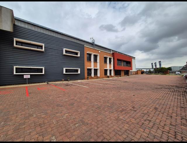 21,491M² WAREHOUSE TO LET IN GOSFORTH PARK