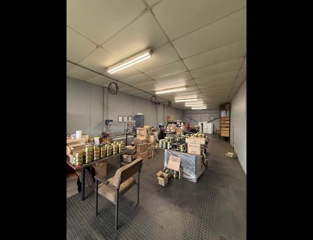 750M² FACTORY TO LET IN GERMISTON CENTRAL