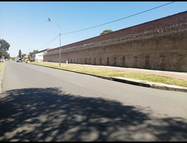 500M² WAREHOUSE TO LET IN LANGLAAGTE