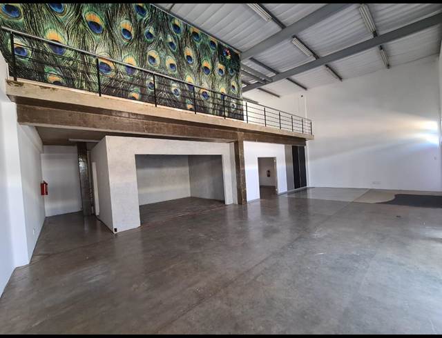 240M² OFFICE TO LET IN UMHLANGA RIDGE