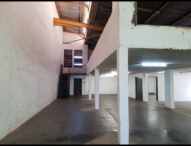 528M² WAREHOUSE TO LET IN SPRINGFIELD