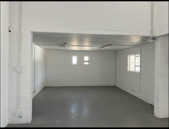 333M² WAREHOUSE TO LET IN ELFINDALE