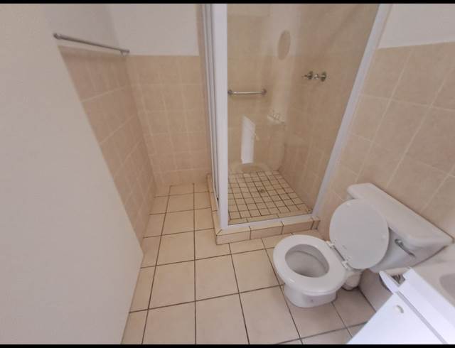 1 bed property to rent in LANGERUG