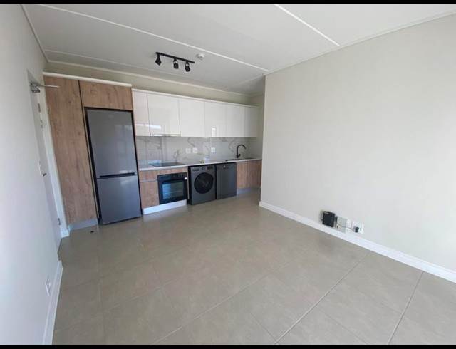 1 BEDROOM PROPERTY TO RENT IN RICHWOOD