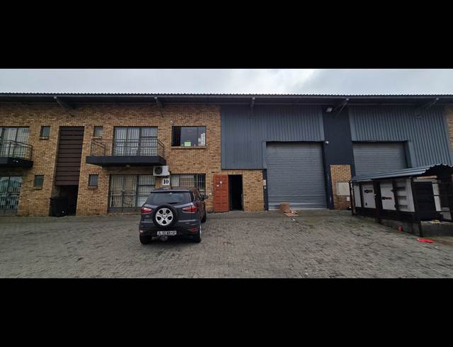 451M² WAREHOUSE TO LET IN STORMILL