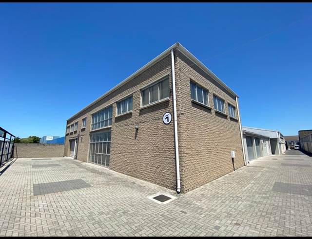 1,350M² WAREHOUSE TO LET IN PAROW INDUSTRIAL