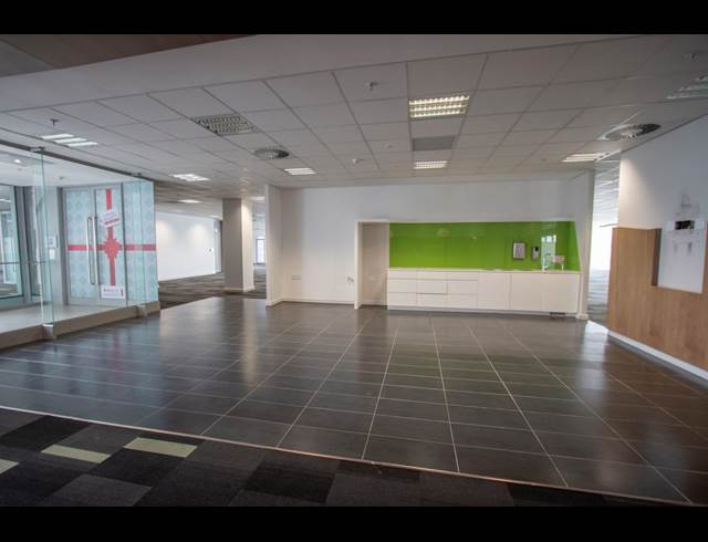534M² OFFICE TO LET IN SANDTON CENTRAL