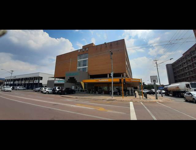 473M² OFFICE TO LET IN GEZINA
