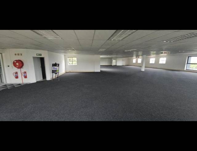 BUSINESS PROPERTY TO RENT IN HALFWAY GARDENS