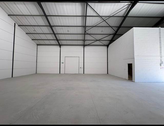 353M² WAREHOUSE TO LET IN FIRGROVE