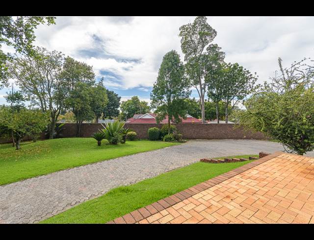 4 BEDROOM HOUSE RENTED IN RANDPARK RIDGE
