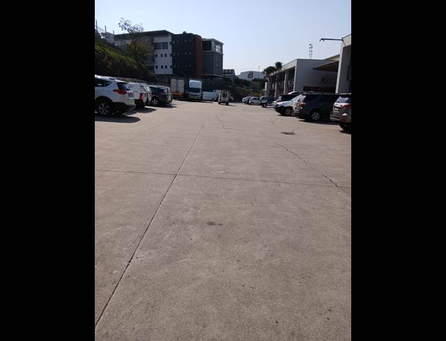 900M² WAREHOUSE TO LET IN RIVERHORSE VALLEY